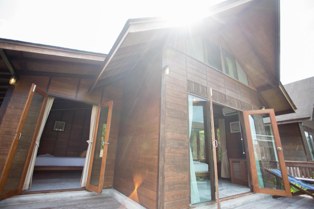 100 Islands Resort & Spa Surat Thani Esterno foto
